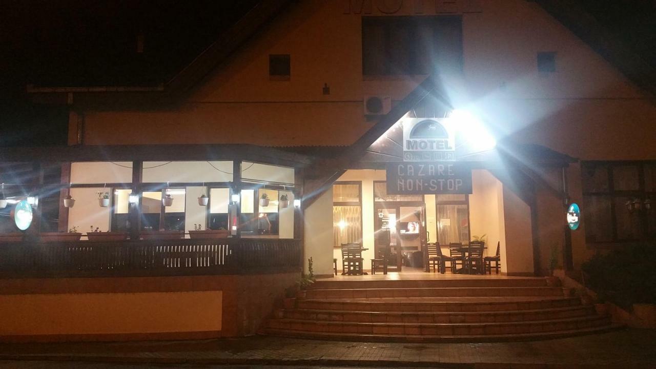 Motel Restaurant Lowe Дева Экстерьер фото