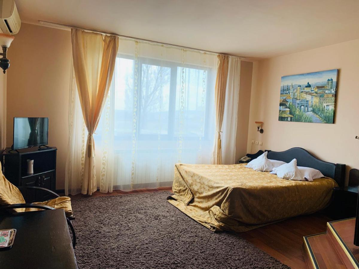 Motel Restaurant Lowe Дева Экстерьер фото