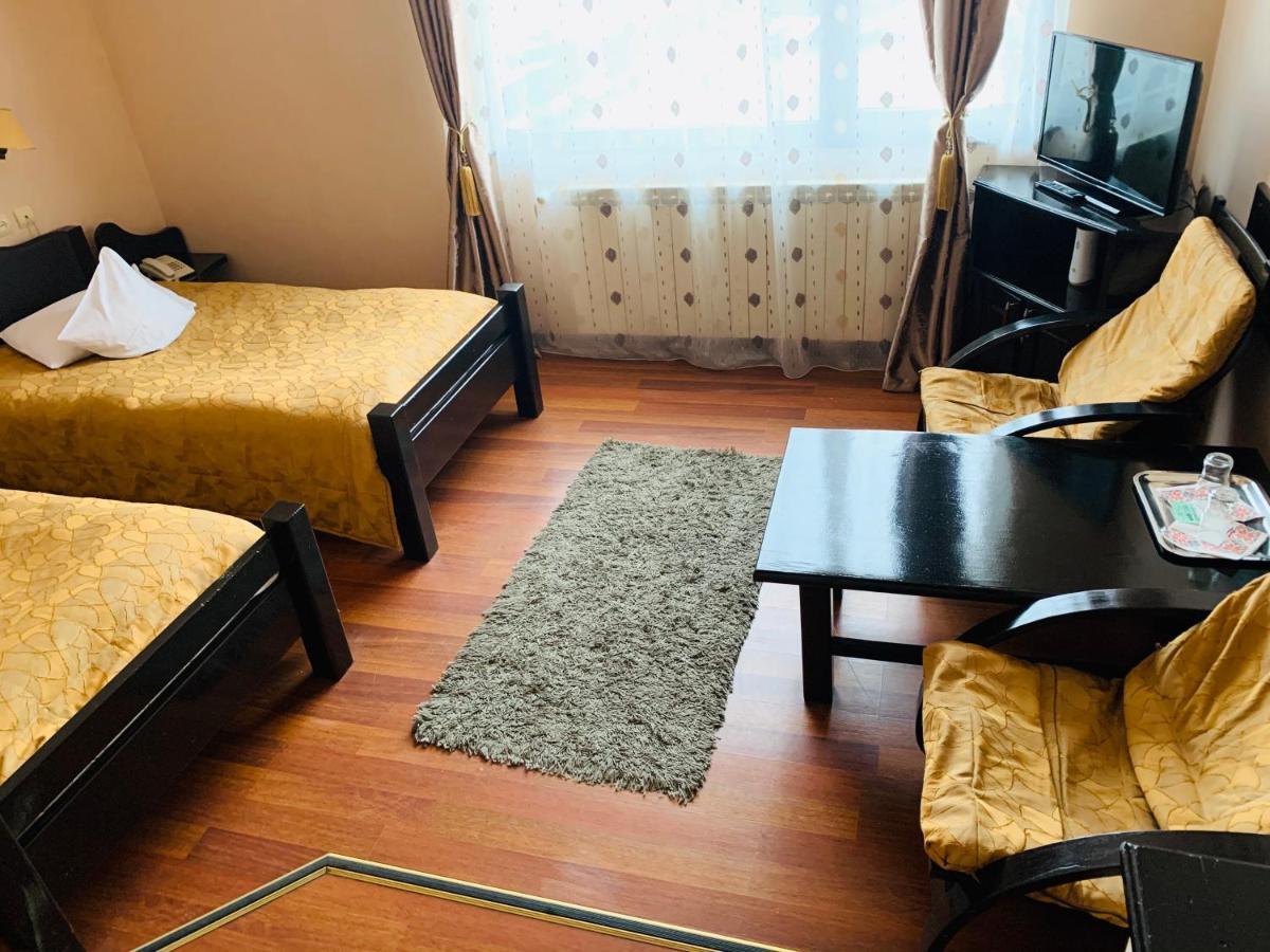 Motel Restaurant Lowe Дева Экстерьер фото